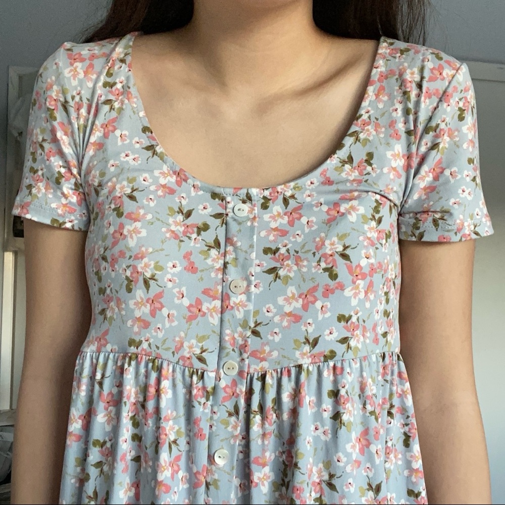 light blue floral babydoll tiered mini dress